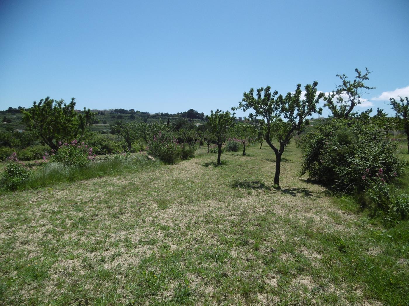 LARGE PLOT WITH OPEN VIEWS IN BENISSA
