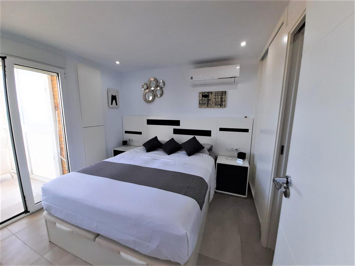 FIRST LINE APARTMENT IN CALPE